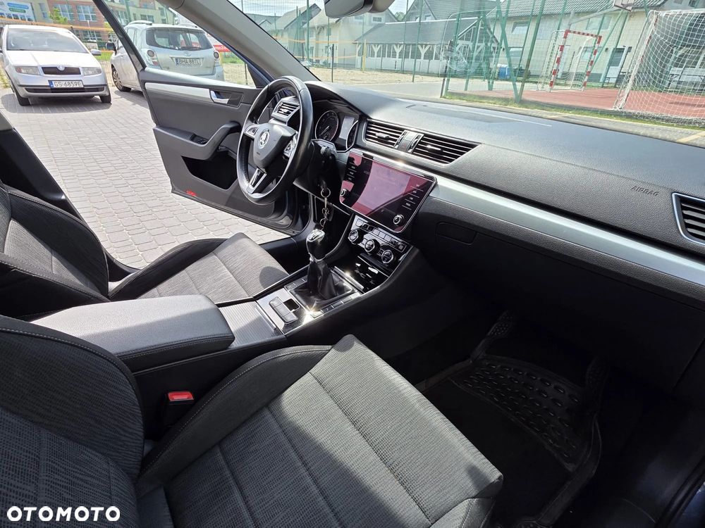 Skoda Superb 1.5 TSI ACT Ambition - 22
