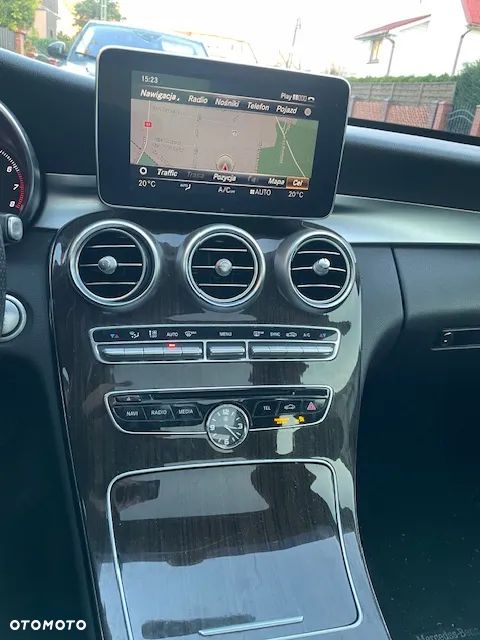 Mercedes-Benz Klasa C 300 9G-TRONIC Edition - 11