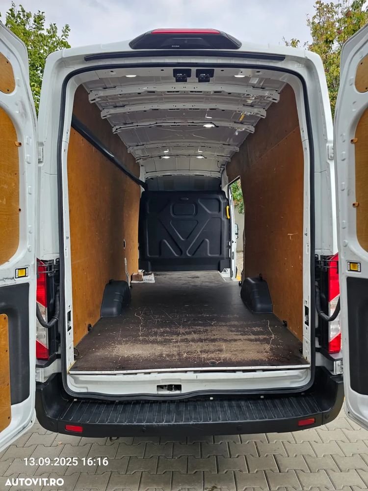 Ford Transit - 15