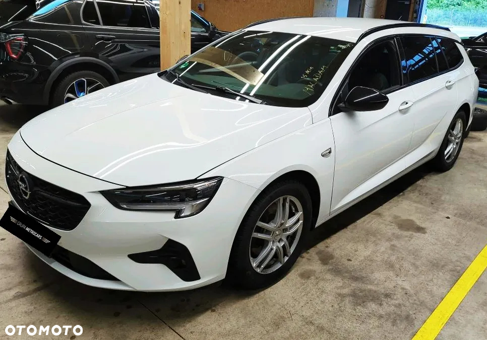 Opel Insignia 2.0 CDTI Ultimate S&S - 3