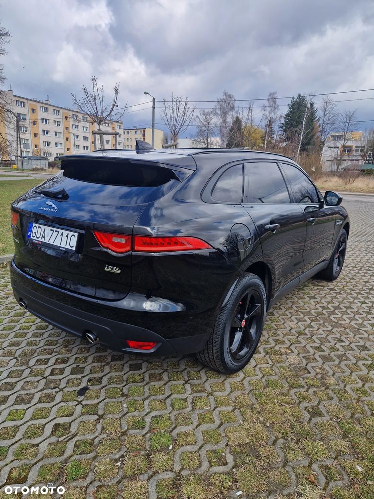 Jaguar F-Pace 2.0 i4P AWD Prestige - 10