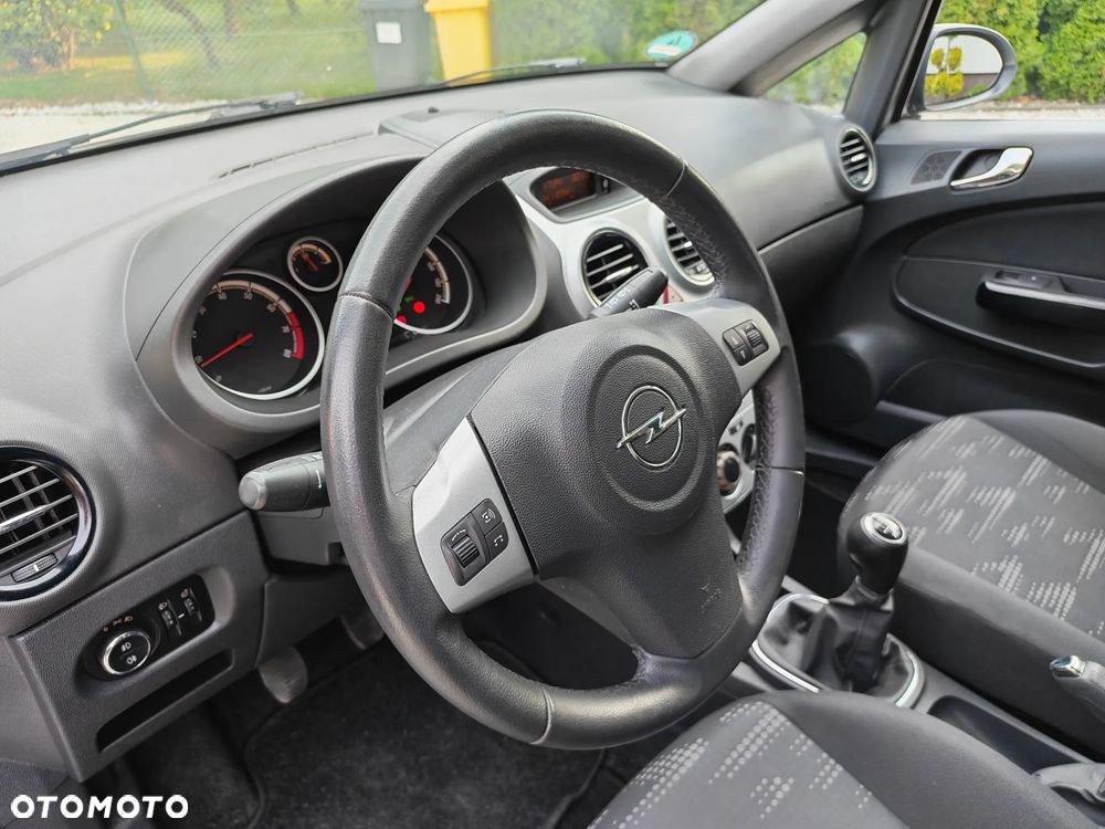 Opel Corsa - 15