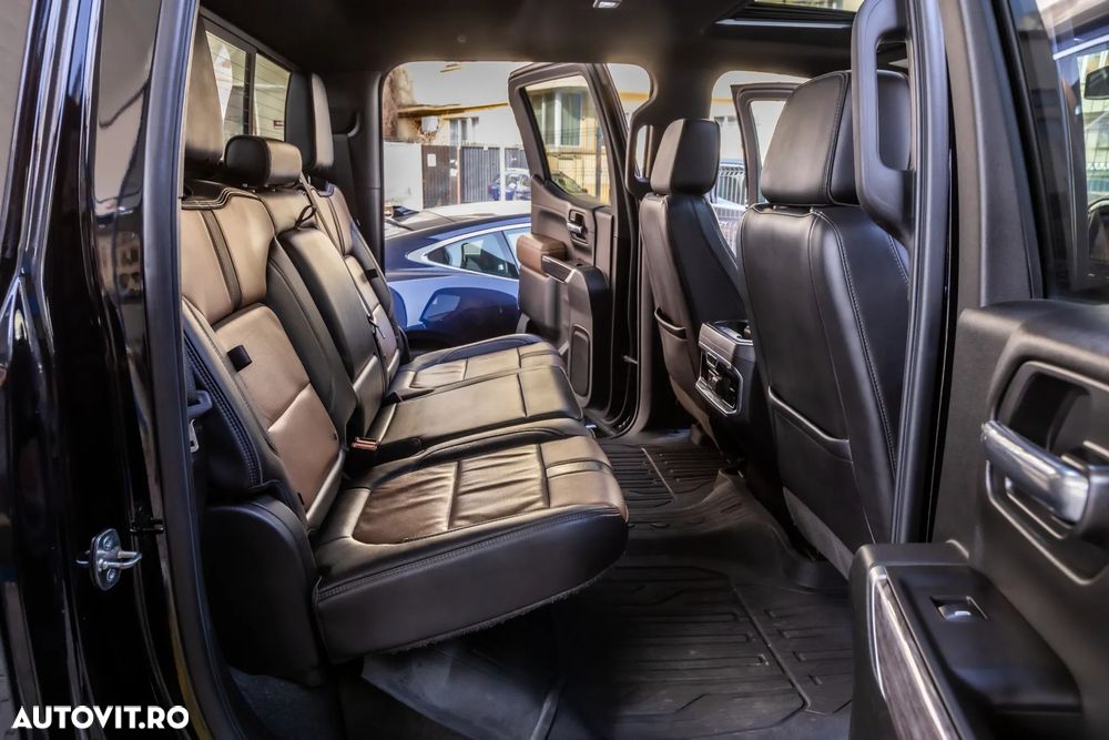 Chevrolet Silverado - 6