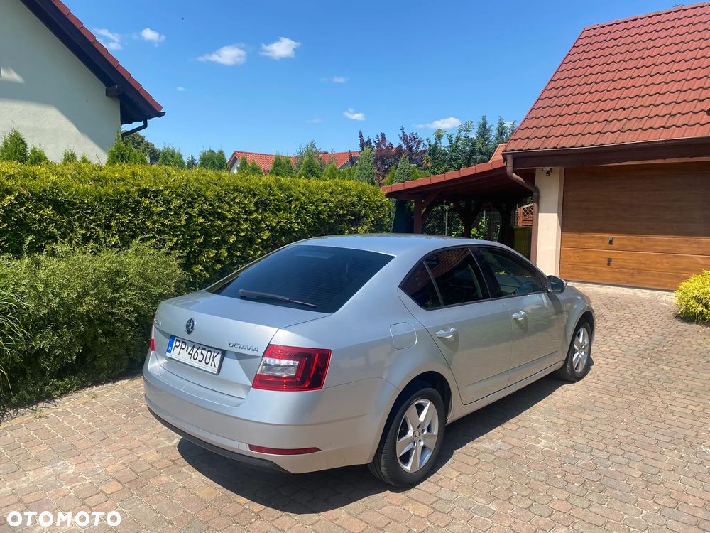 Skoda Octavia 1.4 TSI Ambition - 5