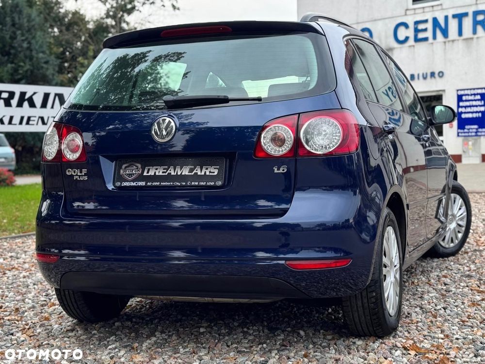 Volkswagen Golf Plus - 12