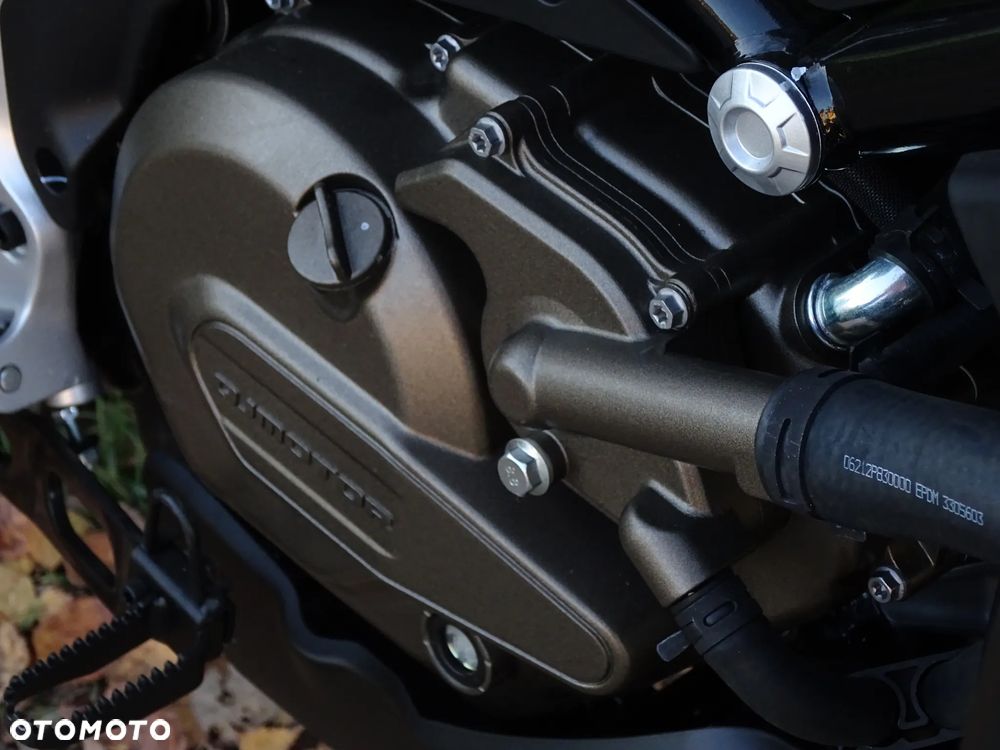 QJMOTOR SVT 650X - 29