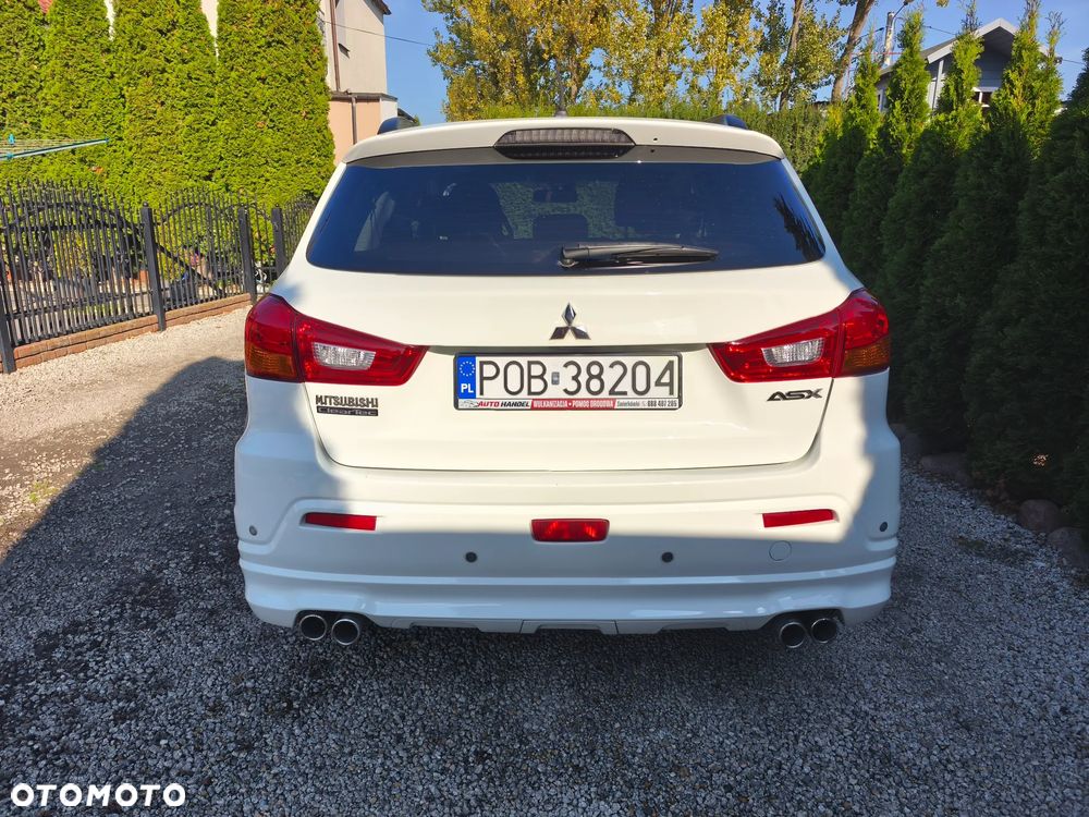 Mitsubishi ASX - 4