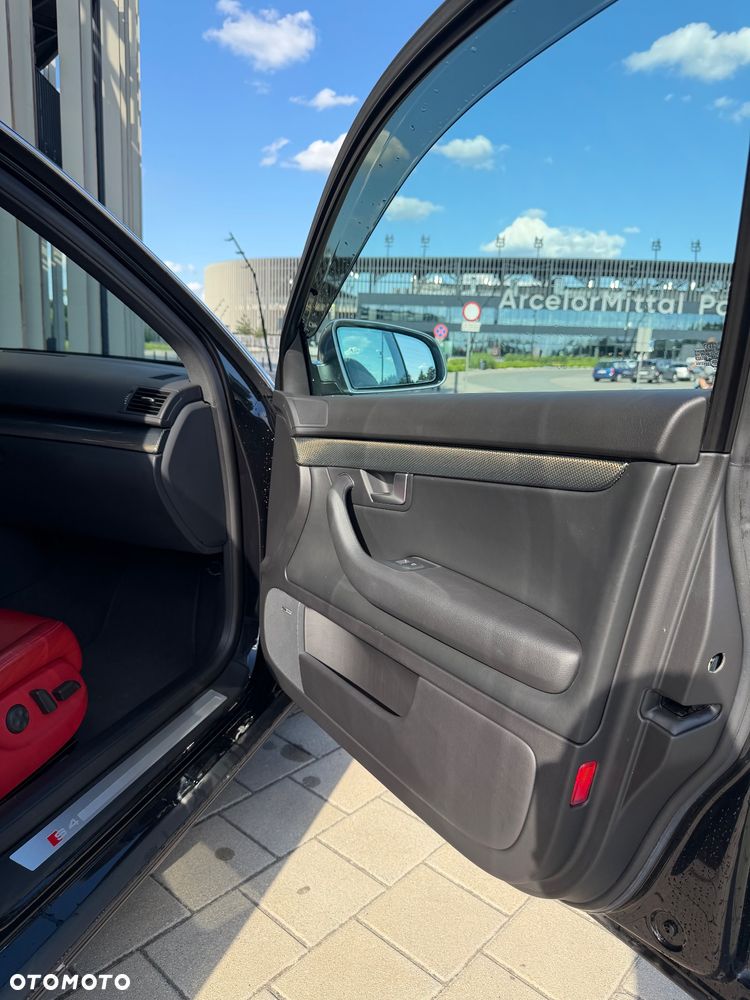 Audi S4 Avant tiptronic - 32