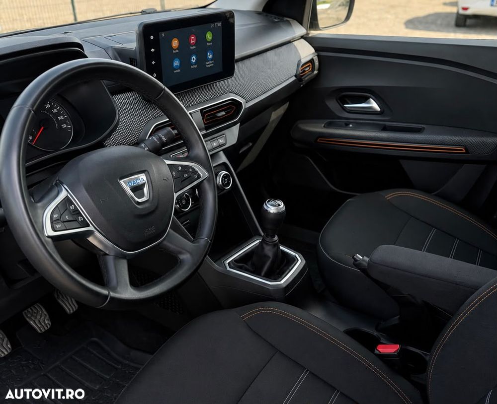 Dacia Sandero - 7