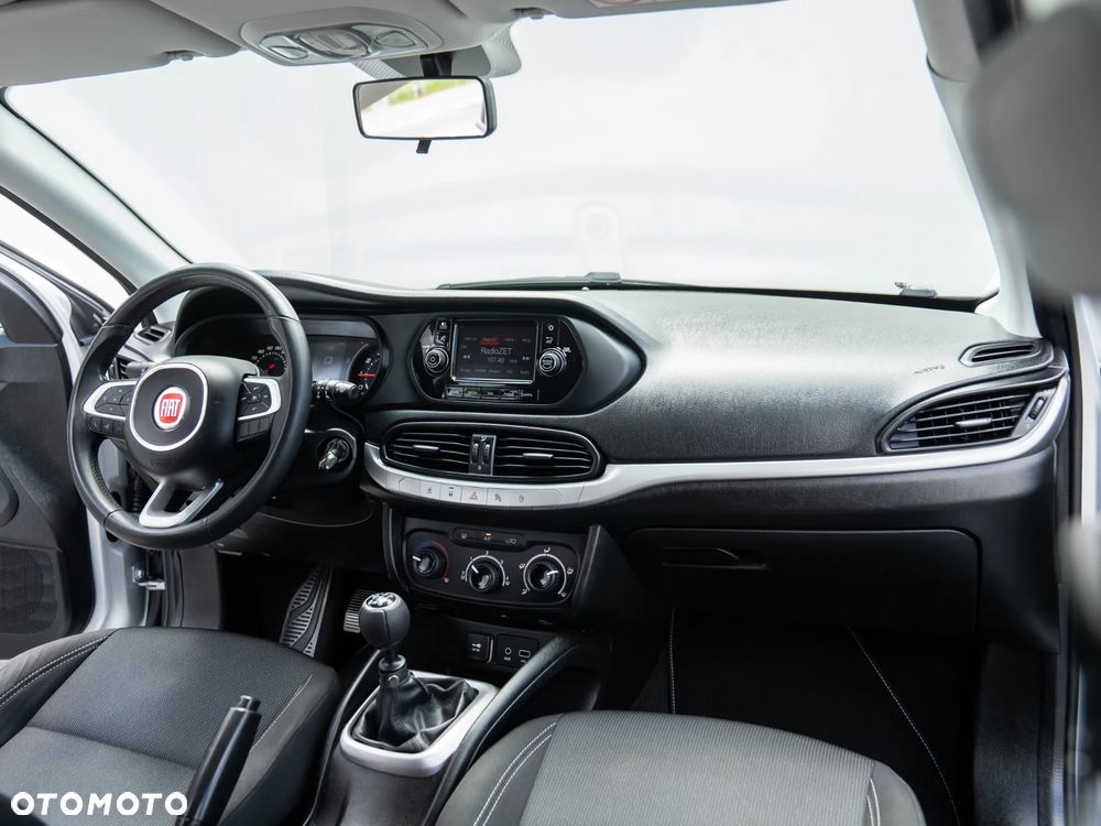 Fiat Tipo 1.4 T-Jet Lounge - 18