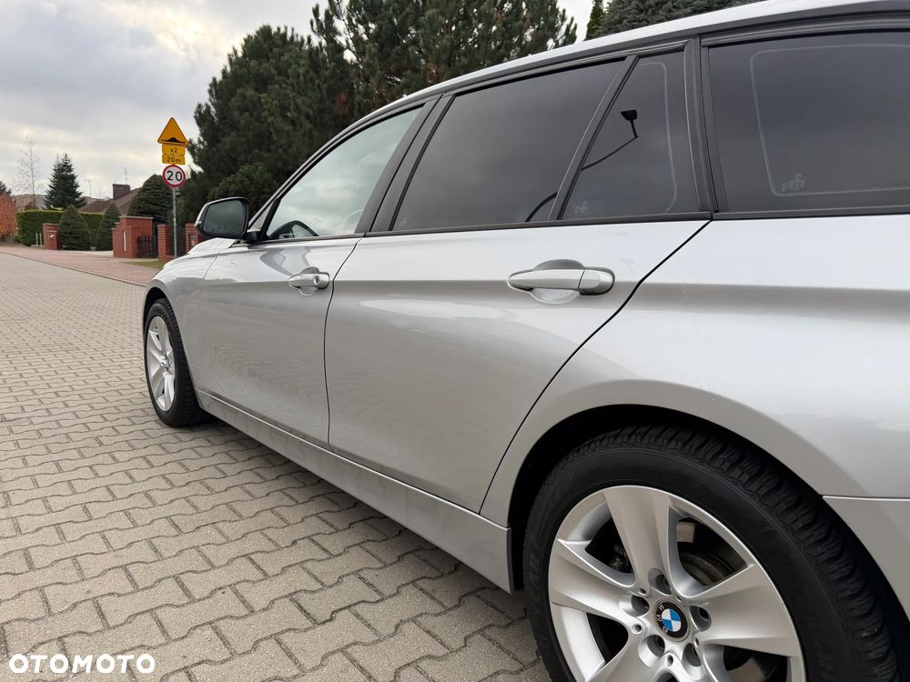BMW Seria 3 - 15