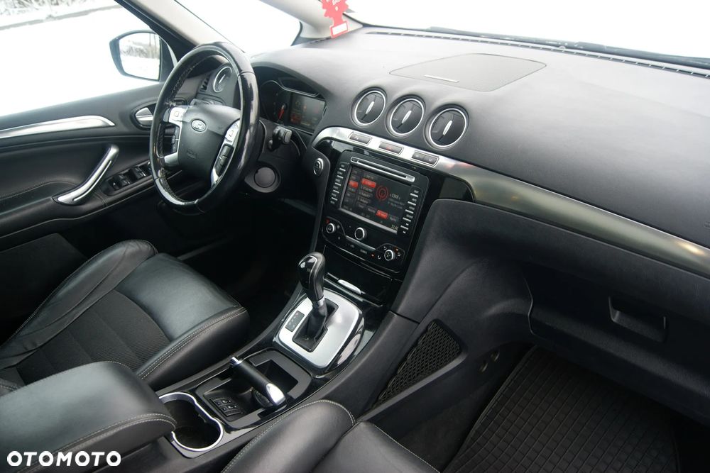 Ford S-Max 2.0 TDCi DPF Titanium - 26