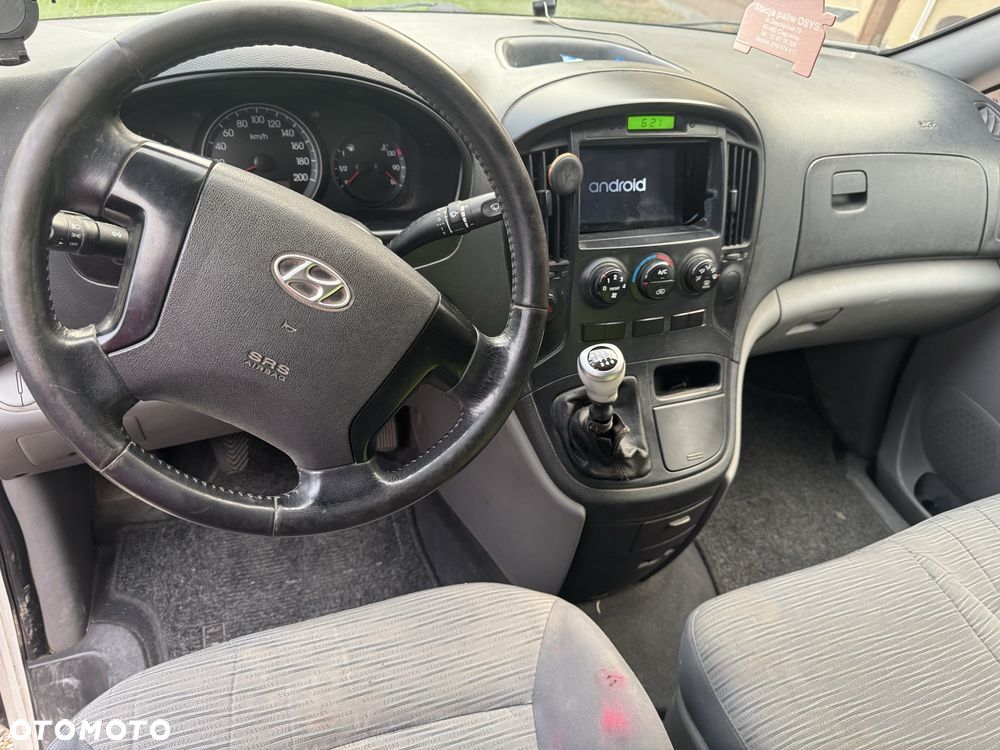 Hyundai H-1 - 6
