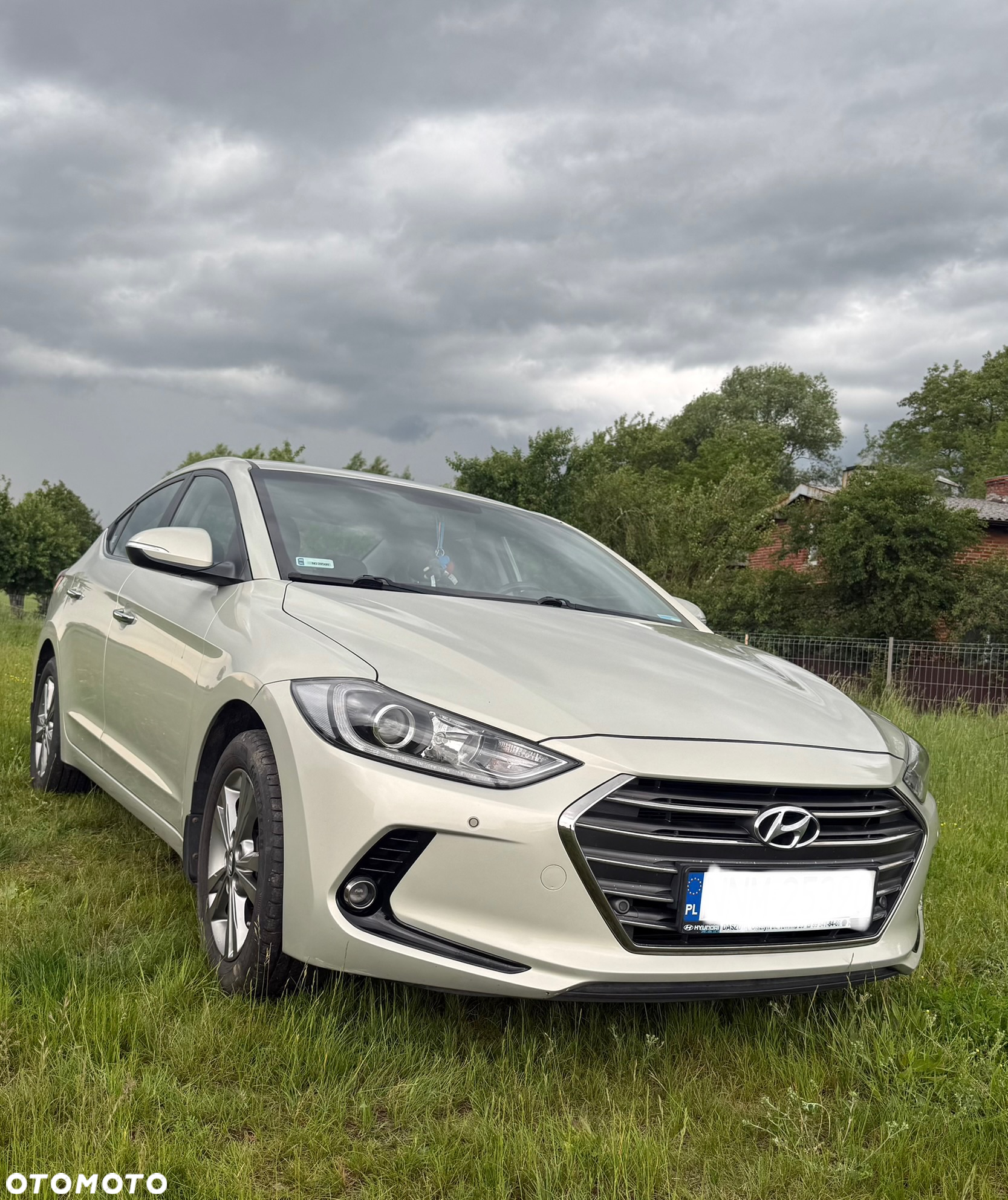 Hyundai Elantra 1.6 Premium - 15