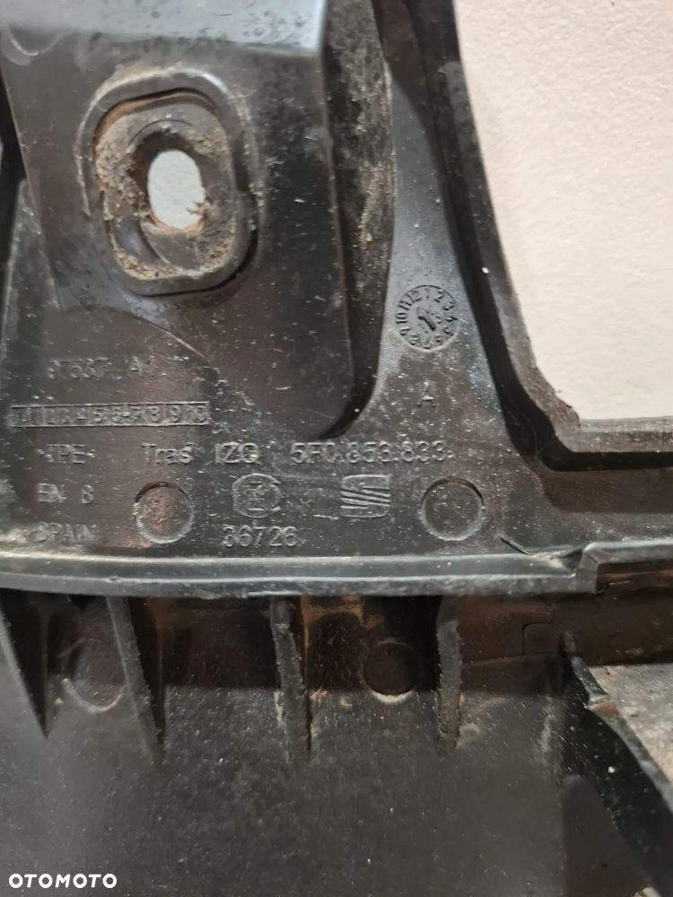 Chlapacz prawy tył Seat Leon III 2014 rok nr 5F0853834 - 3