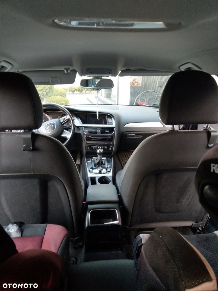 Audi A4 Avant 2.0 TDI DPF quattro Attraction - 15