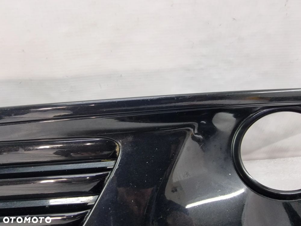 TOYOTA AURIS II LIFT 15- PRAWA KRATKA BOCZNA ZDERZAKA PRZEDNIEGO PRZÓD NA HALOGEN , NR 81481-02580 / 52030-02210 , NR AUKCJI A/20 - 4