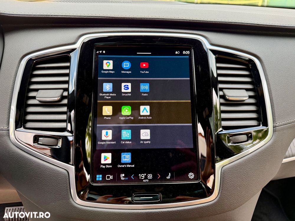 Volvo XC 90 - 32
