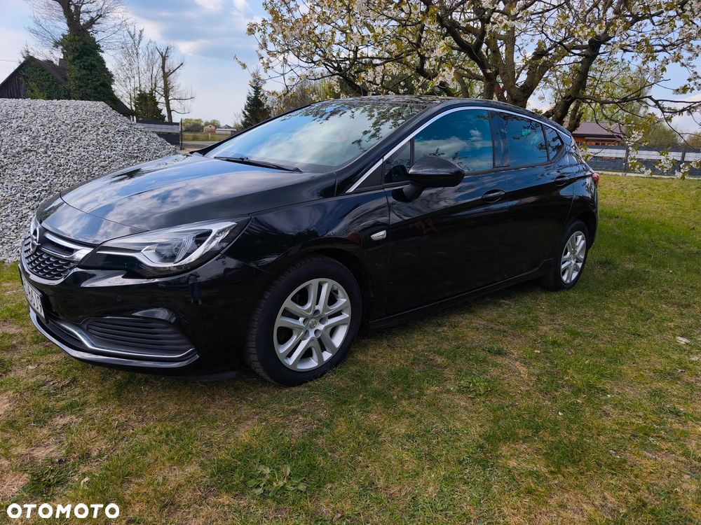 Opel Astra 1.6 T Dynamic S&S - 3