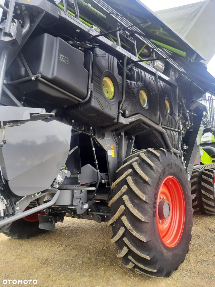 Claas Lexion 8900TT z hederem - 19