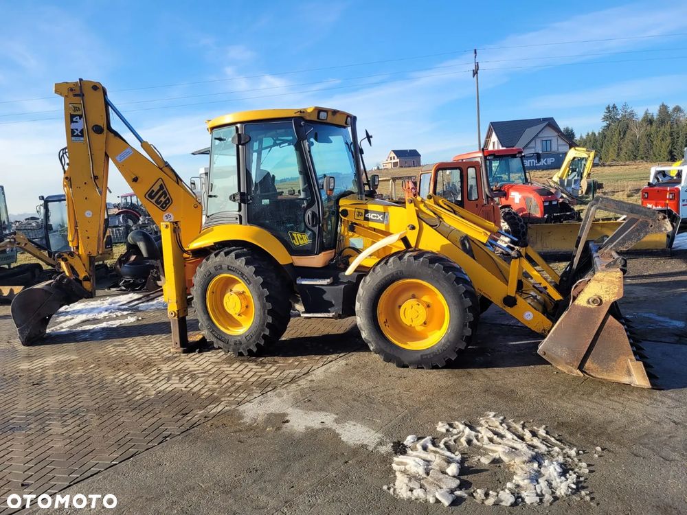 JCB 4CX - 1