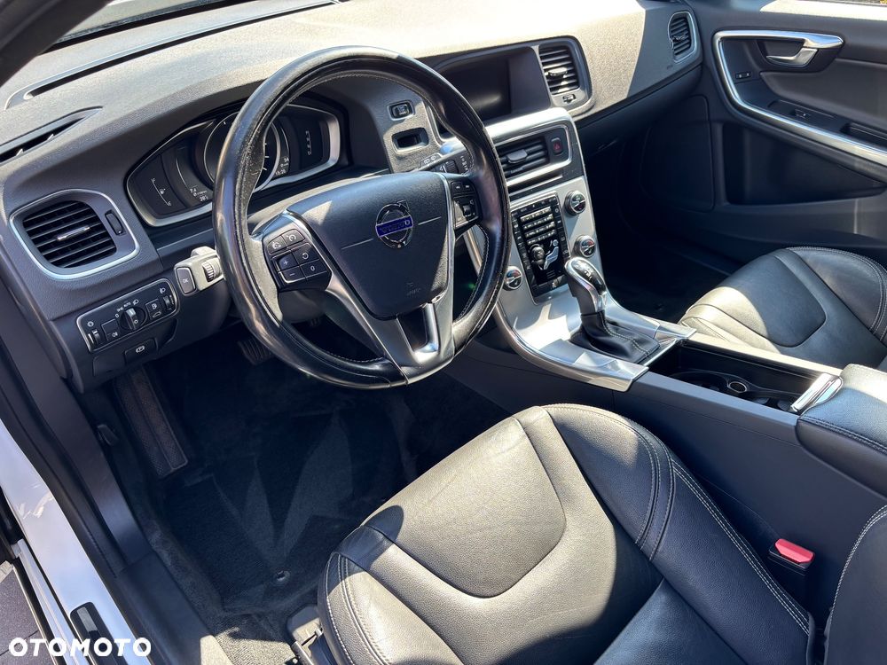 Volvo V60 D3 Inscription - 6