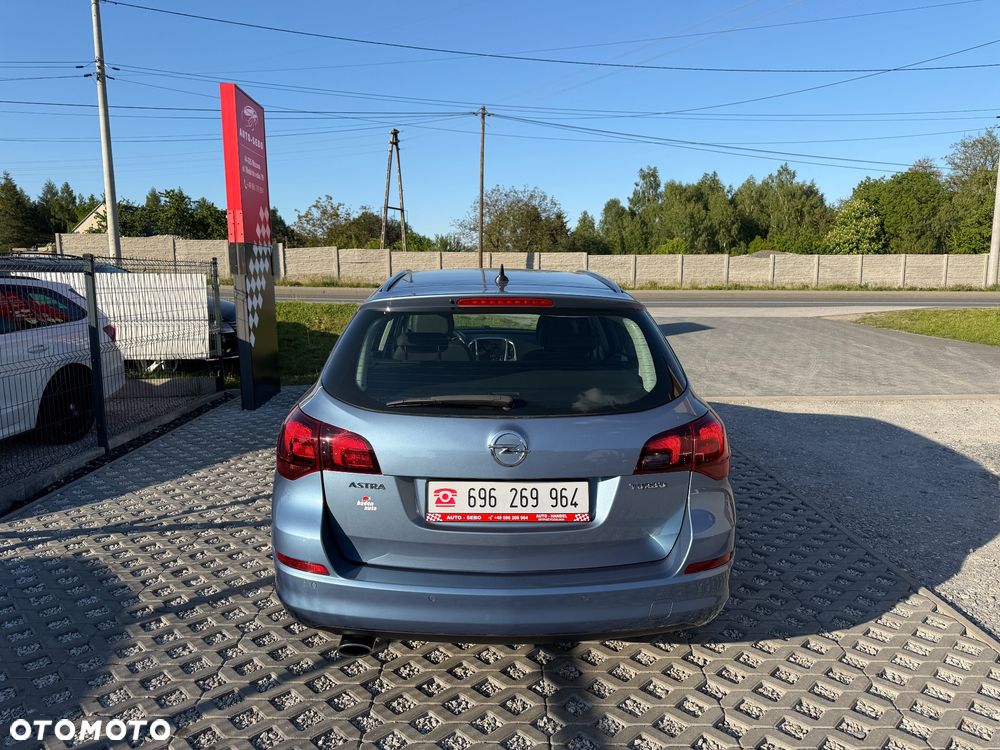 Opel Astra 1.4 Turbo Edition - 15