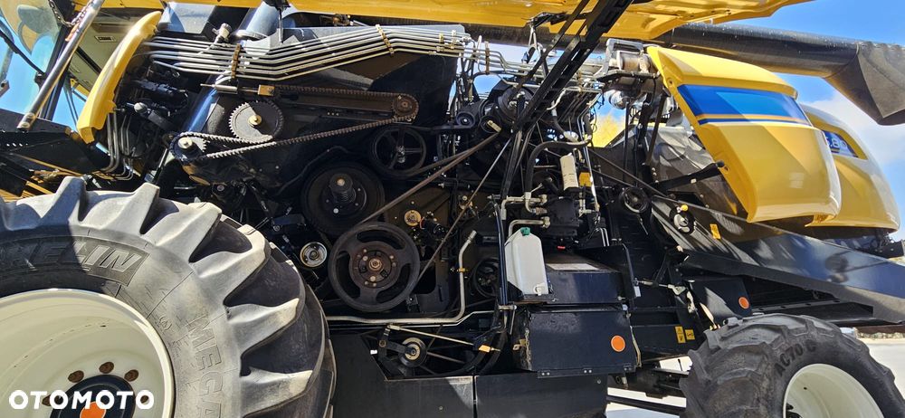 New Holland CX 6.80 - 5