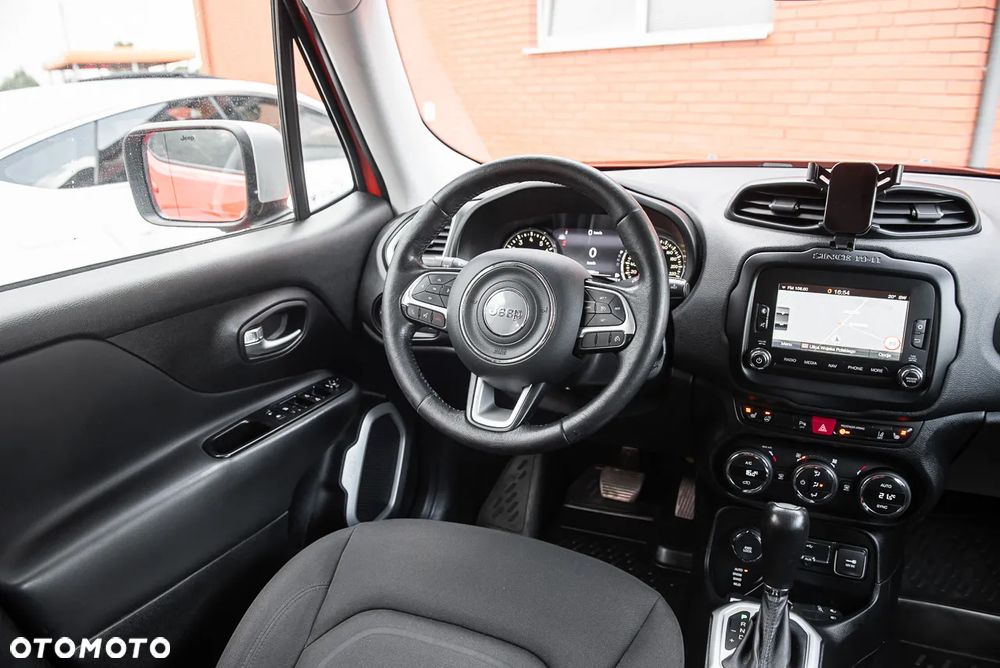 Jeep Renegade 1.4 MultiAir DSG Limited - 27