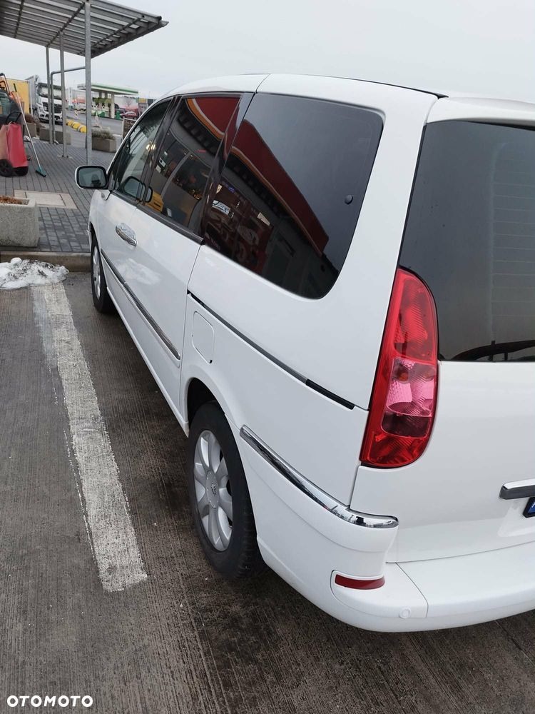 Peugeot 807 2.0 Trendy - 3