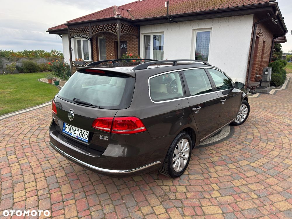 Volkswagen Passat - 7