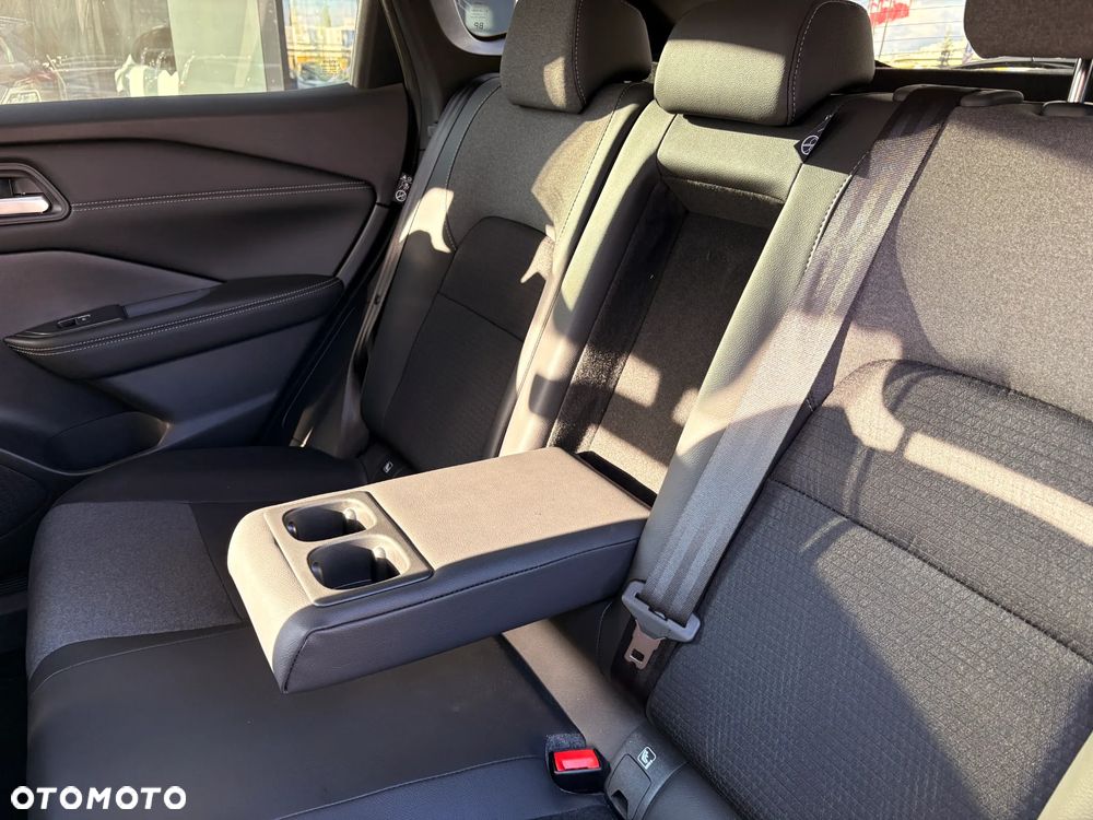 Nissan Qashqai 1.3 DIG-T mHEV N-Connecta Xtronic - 29