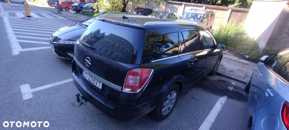Opel Astra 1.7 CDTI - 4