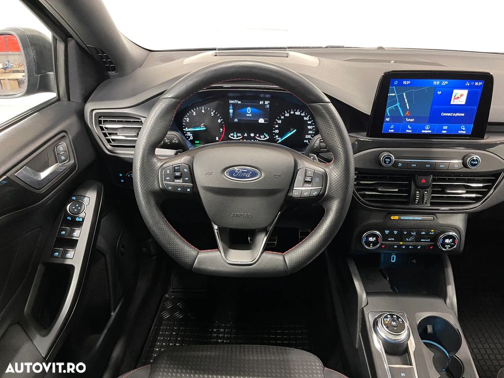 Ford Focus 1.5 EcoBoost ST-Line - 7