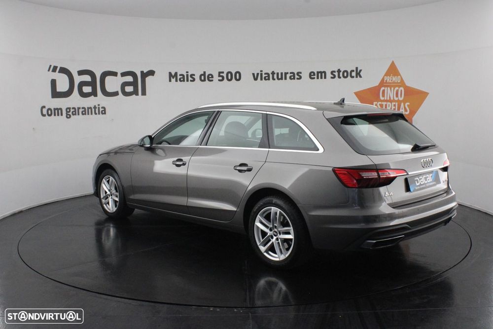 Audi A4 Avant 30 TDI S tronic — fotografia 5