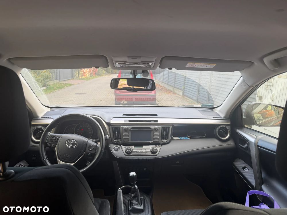 Toyota Rav4 2015 photo 5