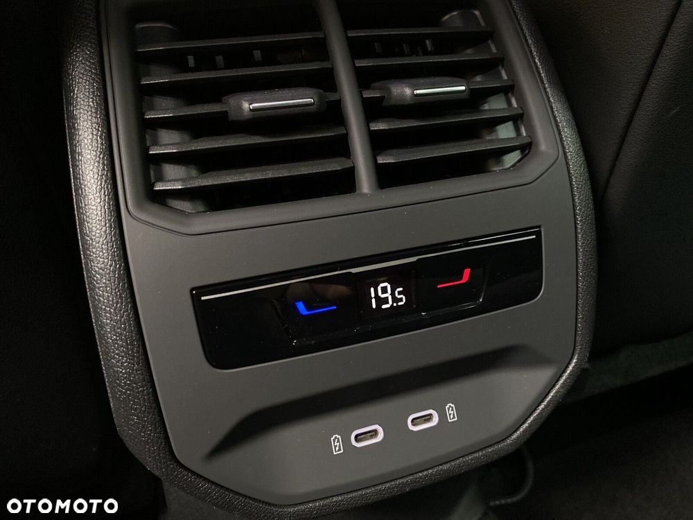 Seat Leon 1.5 eTSI FR DSG - 39