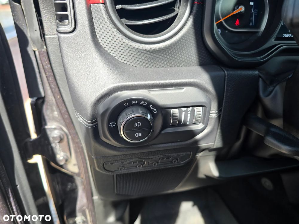Jeep Wrangler Unlimited GME 2.0 Turbo Rubicon - 19