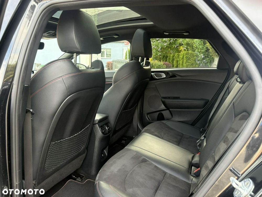 Kia ProCeed 1.6 T-GDI DCT7 OPF GT - 11