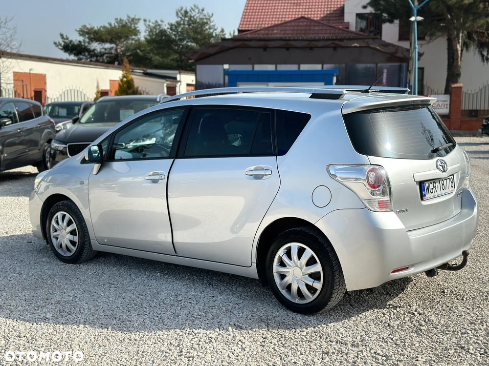 Toyota Verso 2.0 D-4D Luna - 11