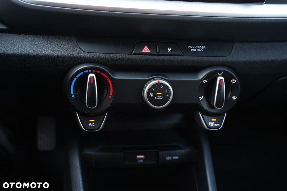 Kia Stonic 1.0 T-GDI M DCT - 17