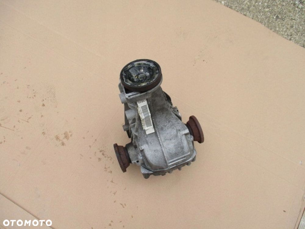 MOST TYLNY DYFERENCJAŁ AUDI A4 B8 A5 Q5 0AR525053E - 6