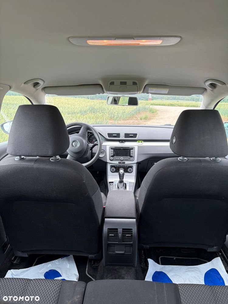 Volkswagen Passat 2.0 TDI Highline DSG - 6