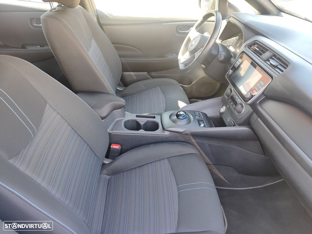 Nissan Leaf Acenta - 13
