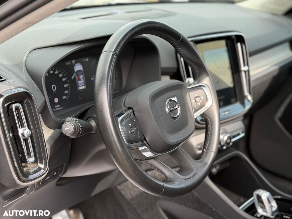 Volvo XC 40 Recharge T5 Twin Engine AT7 Inscription Expression - 10