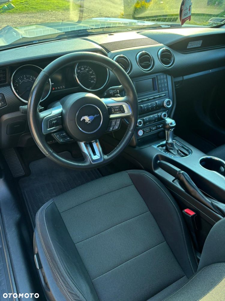 Ford Mustang 3.7 V6 - 7