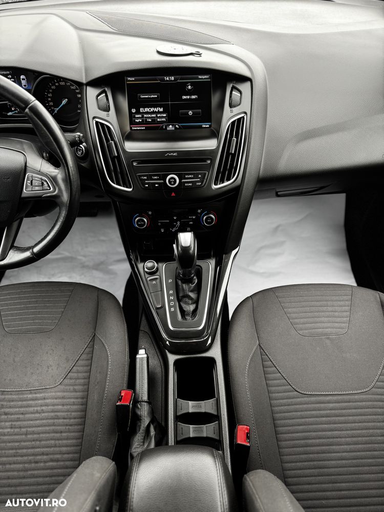 Ford Focus - 19
