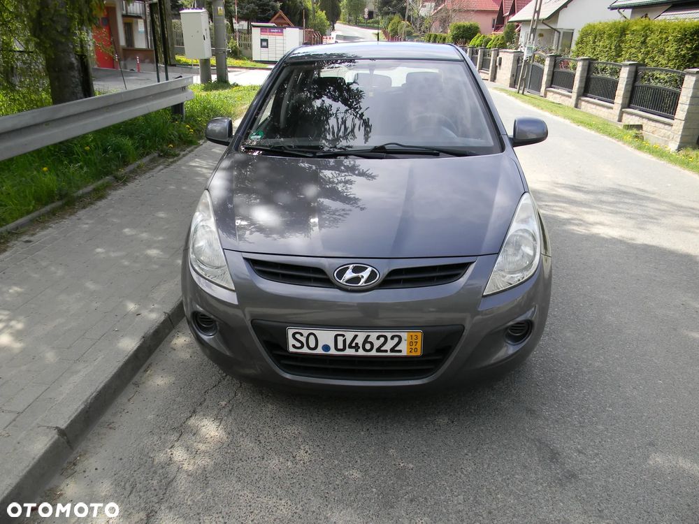 Hyundai i20 1.2 UEFA EURO 2012 Edition - 12