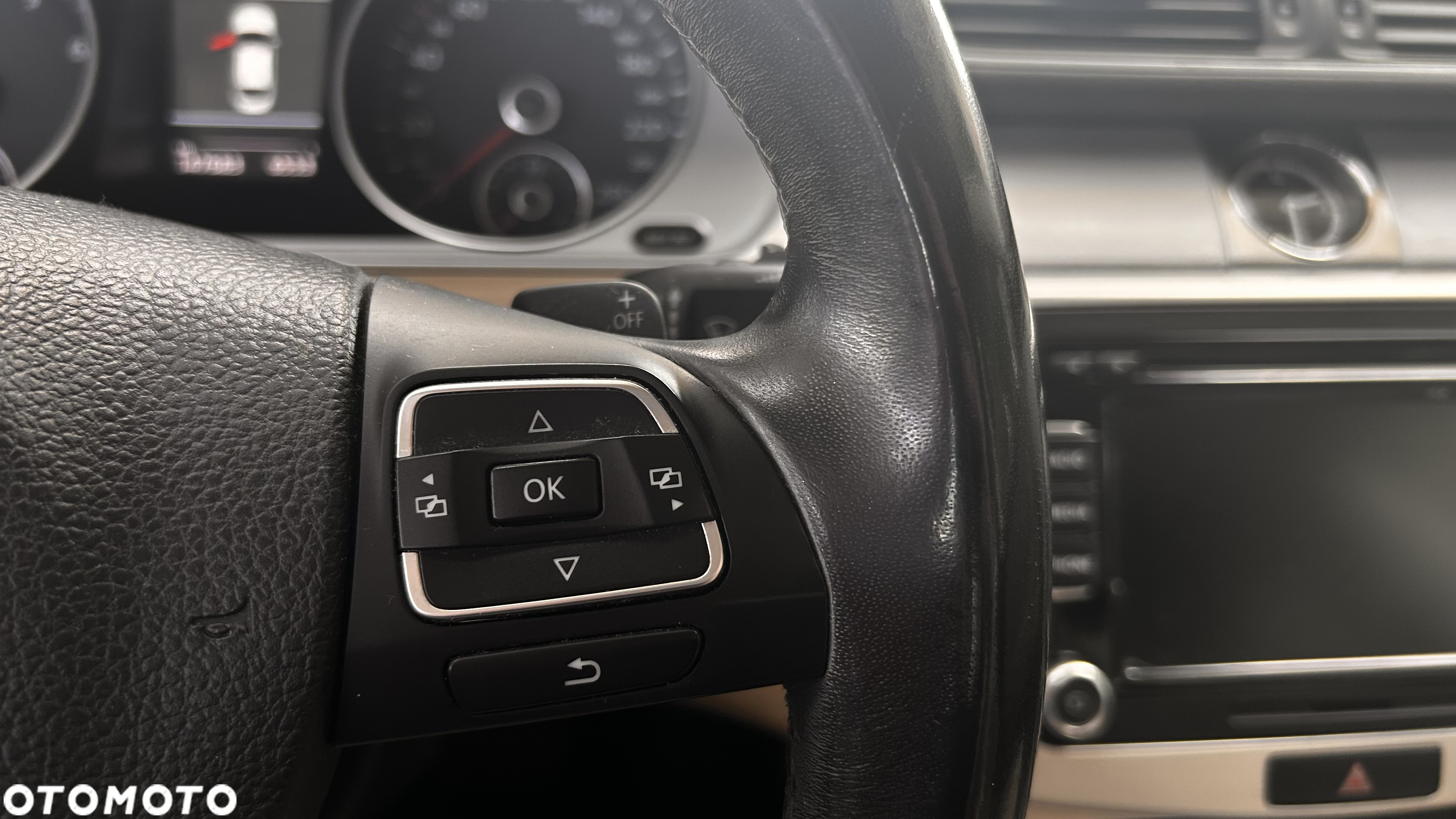 Volkswagen CC 1.4 TSI BMT DSG - 17