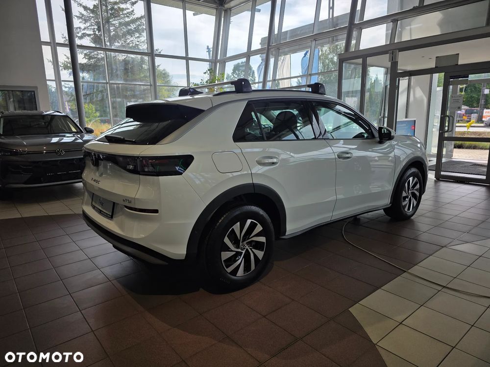 Volkswagen T-Roc - 6